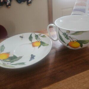 lemon teacup and saucer set beautiful and large by Grace